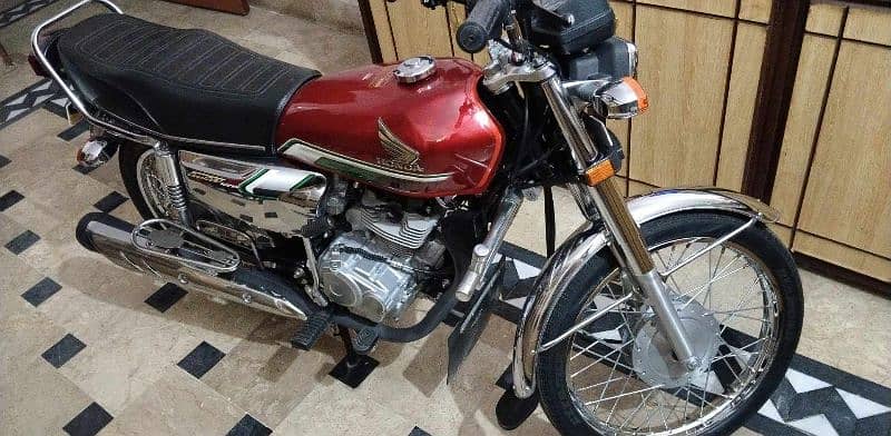 Honda 125 2023 1