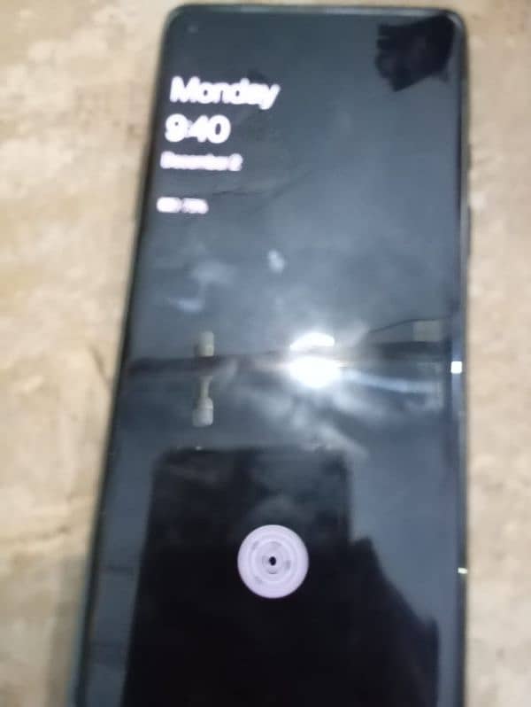 one Plus 8 Ram 8/128 2 months used 1