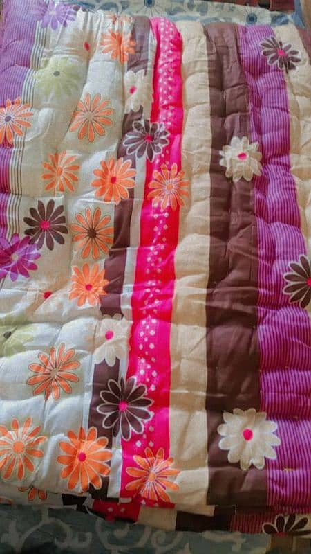 matress and quilt for sale 4