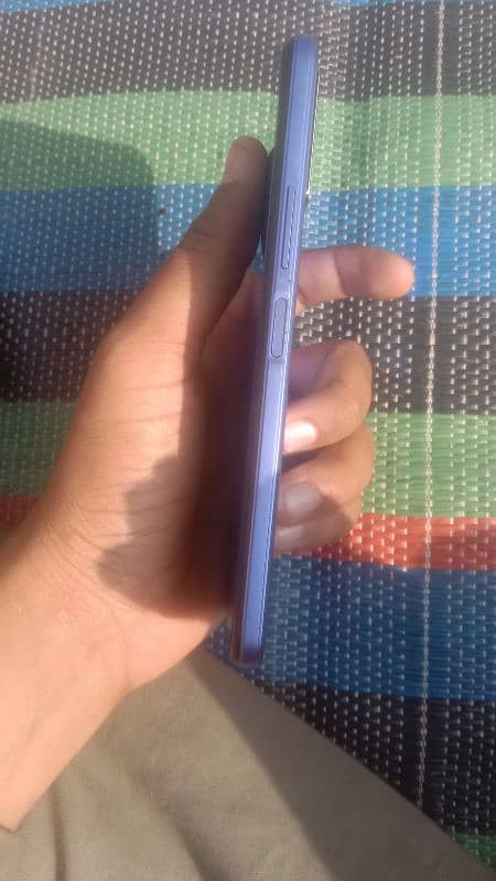 vivo y21 condition 10by10 looking picture 4