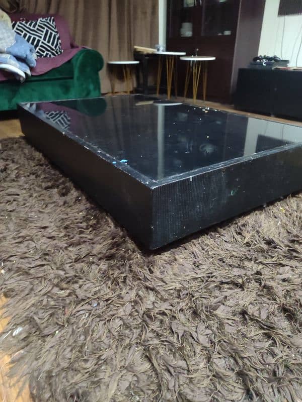 Black modern center table with glass 1