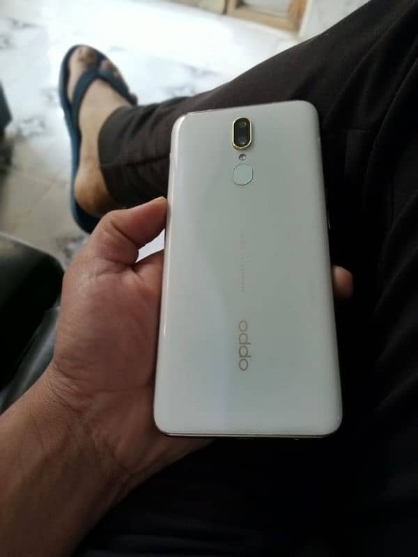 oppo f11 0