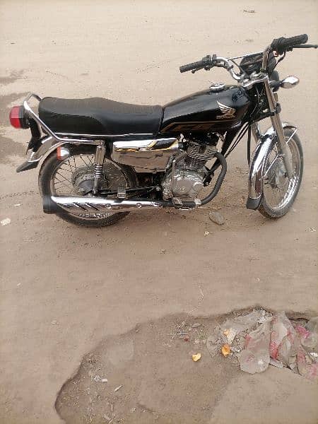 Honda 125 special edition 1