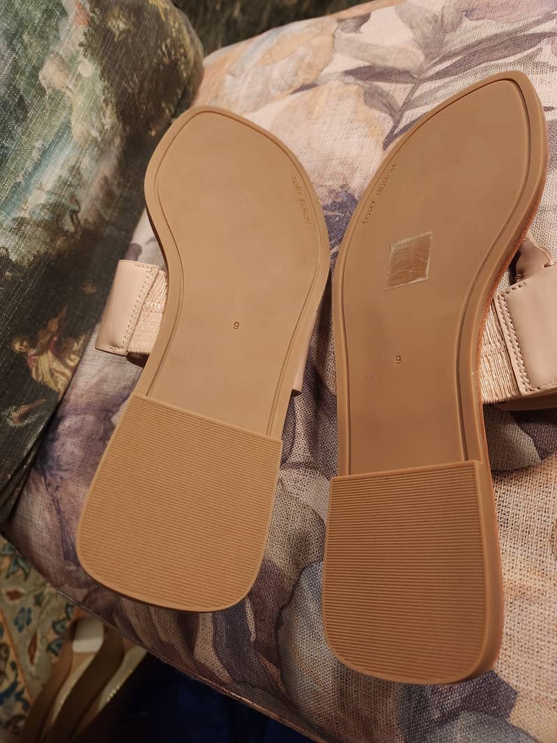 Tory Burch Flat Sandal 2