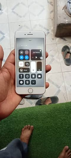 iphone 7 non PTA all okay 10/10 my contact number 03160010796