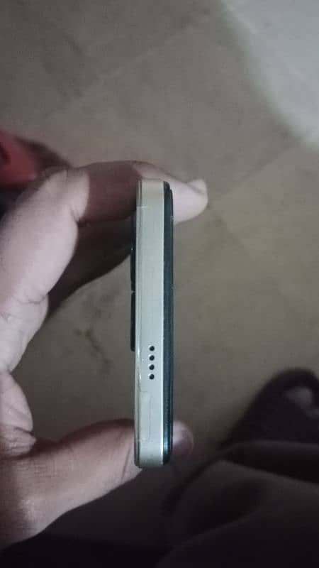 Tecno 20 c 10 by 10 just 1 month used 4