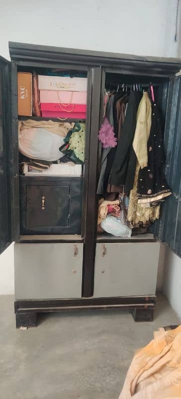 Cabinet Almary For sale 0