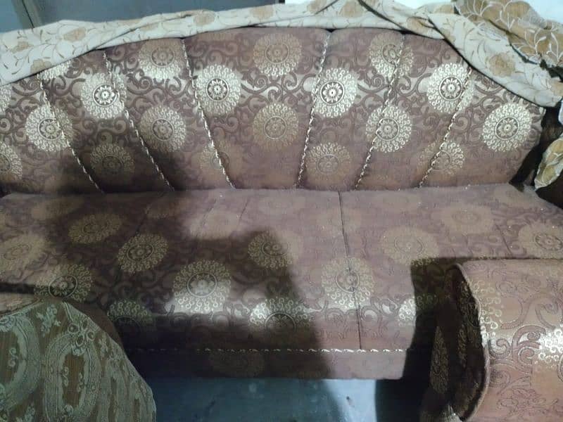 5 Seater Sofa Set 0