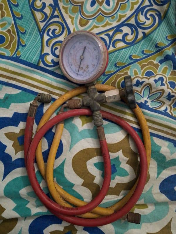 Refrigerant Pressure Gauge Air Conditioning Recharge 0