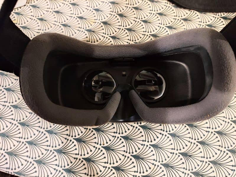 SAMSUNG VR BOX FOR SALE 5