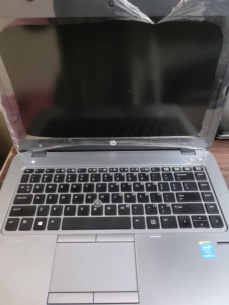 HP EliteBook 840 G2 0