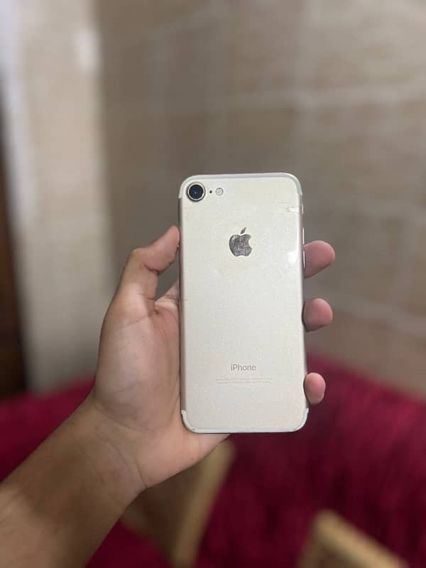 iPhone 7 Official pta (exchange possible) 1