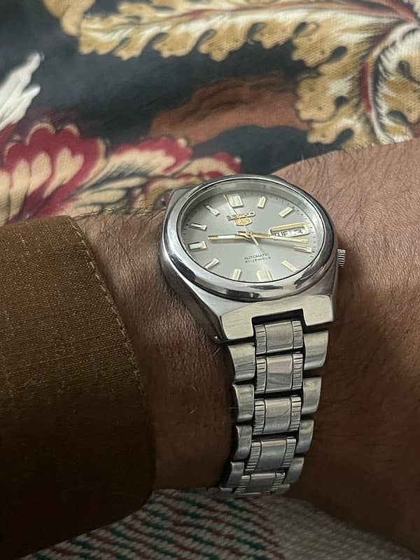 Seiko 5 7