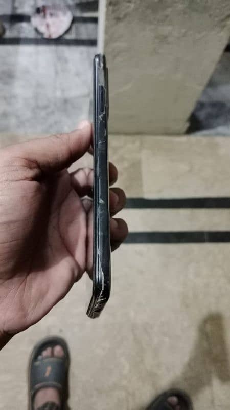 Redmi Note 11 6/128 Glass Crack With Box Not A Single Fult O3O1463OOO8 4