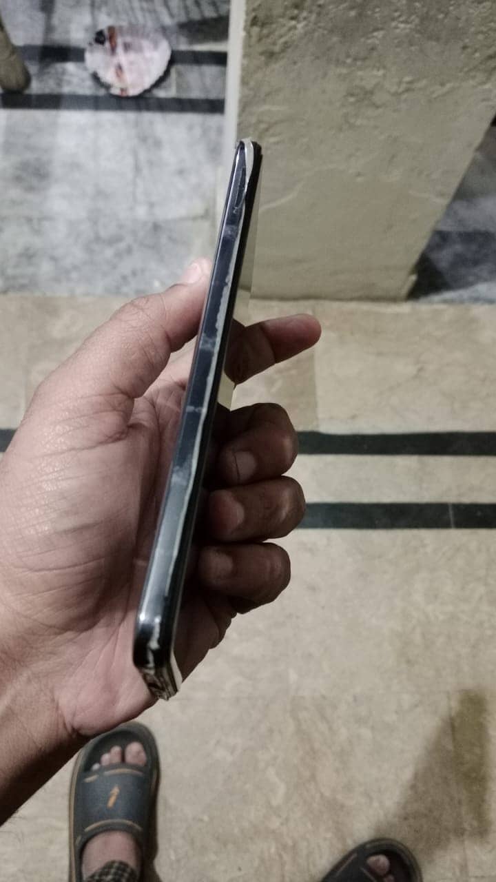 Redmi Note 11 6/128 Glass Crack With Box Not A Single Fult O3O1463OOO8 5