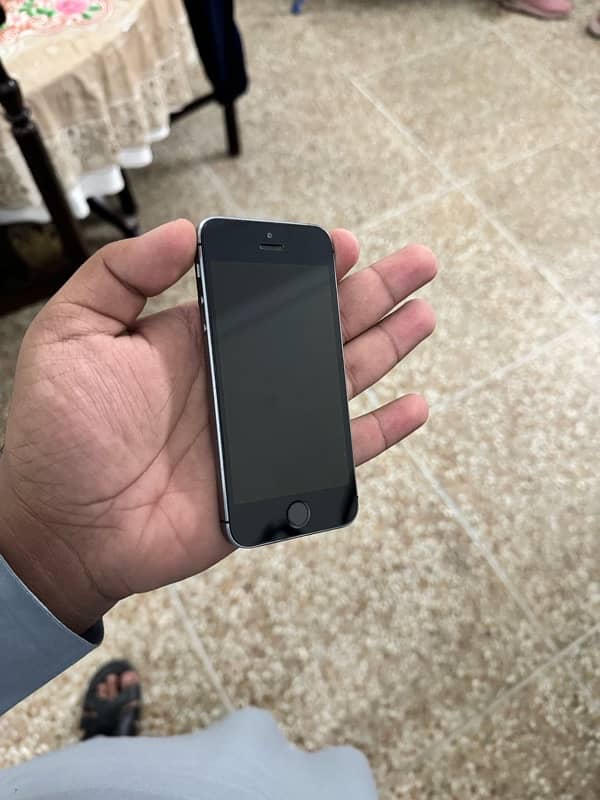 iphone 5s LLA 16 GB 2