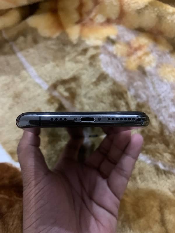 xs max pta 64 gb battery 78% 10/10 pta approved 2