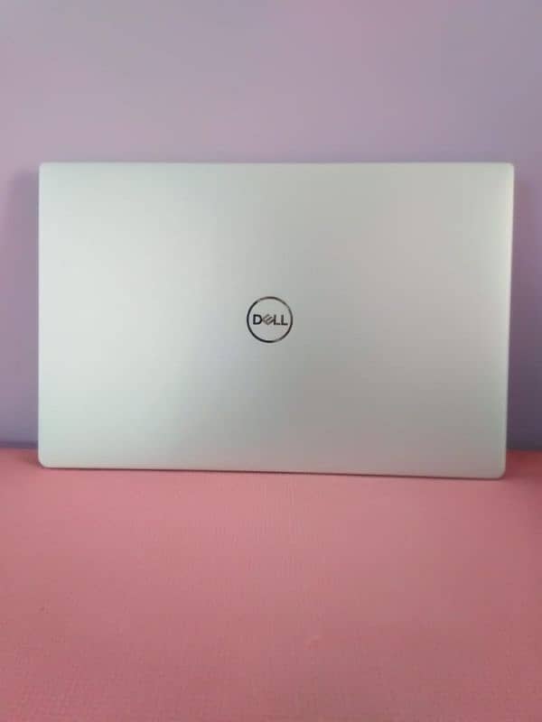 Dell XPS 13 9370 i5 10th Generation 5