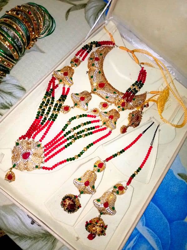 Complete Jewellery set for bride 0