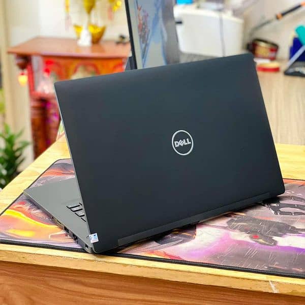 Dell Core i7 6th Generation (Ram 8GB + SSD 256GB) Full HD Display 4