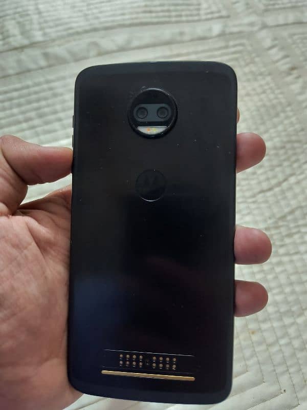 Moto z3 0