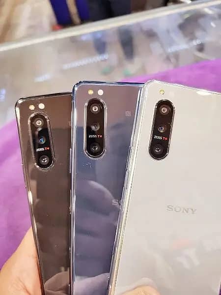 sony experia 5,sony mark 3,mark 2 experia 1 mark 3 all stock availabl 2