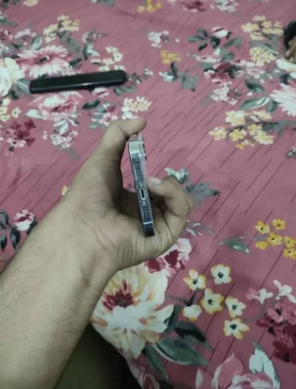 12 pro max factory unclok 256gb 2