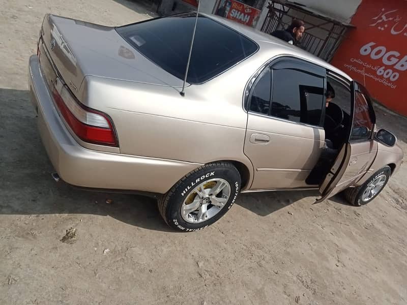 Toyota Corolla XE 2004 0