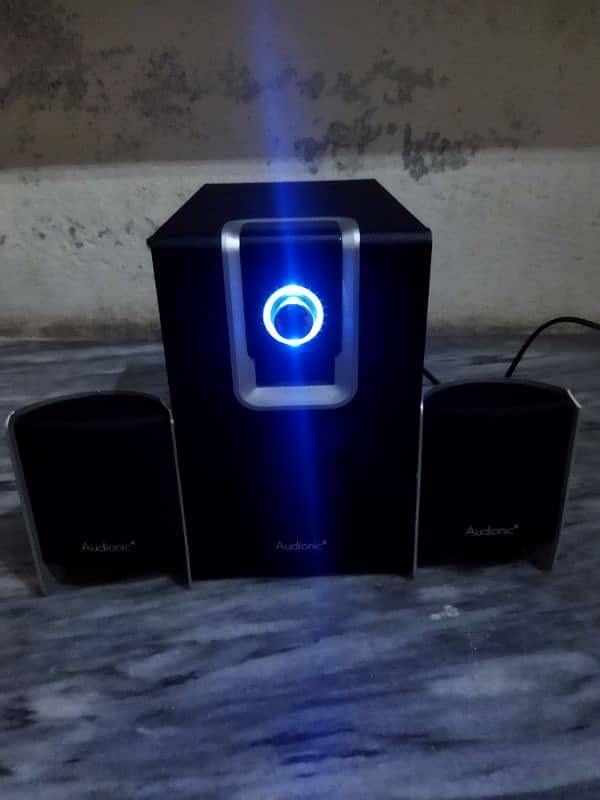 audionic sapikar 8