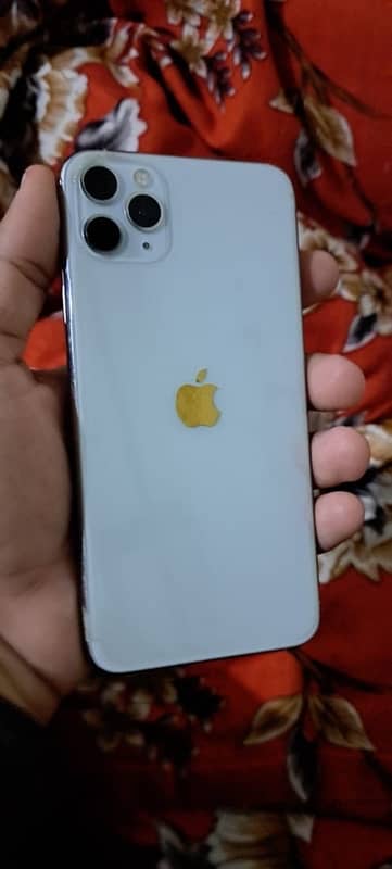 I phone 11pro Max 0