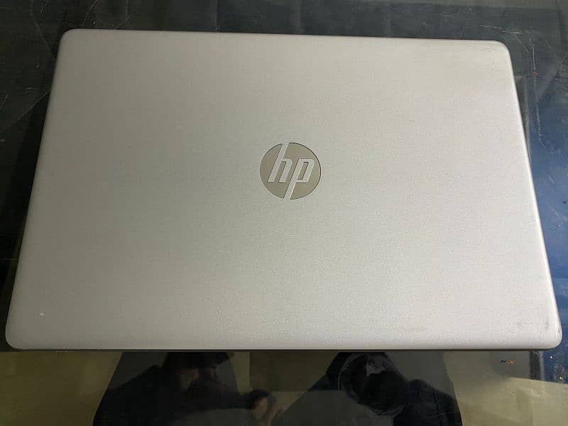 HP Laptop 15s (i5 10th gen) 3