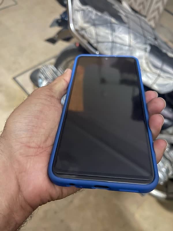 Tecno spark 30 pro 8