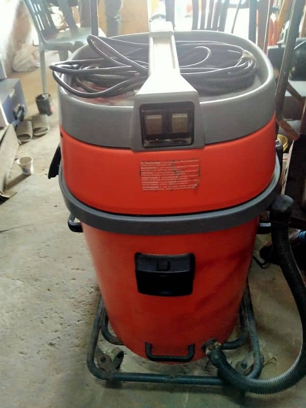 industrial vacuum cleaner 2