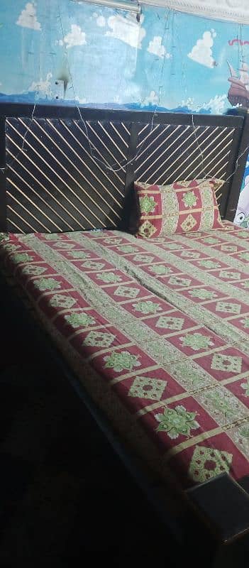 double bed good condition 3