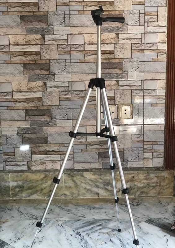 Tripod stand best quality 2