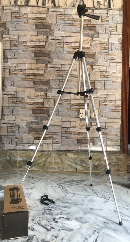 Tripod stand best quality 3