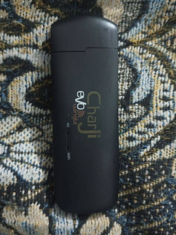 Charji Evo Wifi Device 4G 1