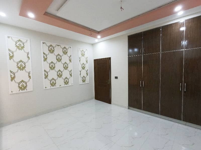 Near To Park 5 Marla House In Only Rs. 15200000 21