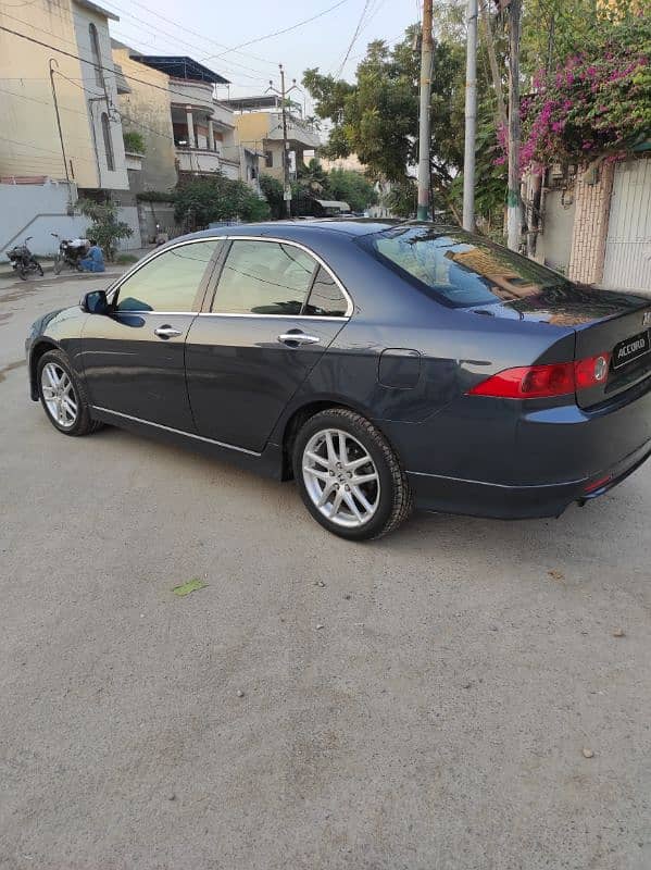 Honda Accord 2004 13