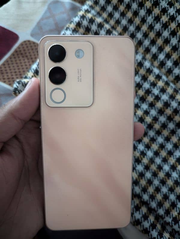 vivo v29e 5g 8/256gb frash condition only phone no box no charger 0