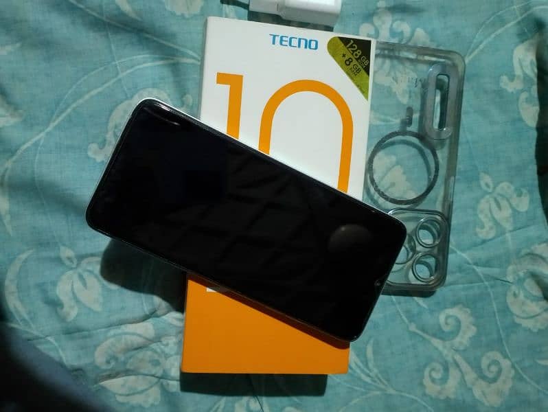 Tecno spark 10c 4