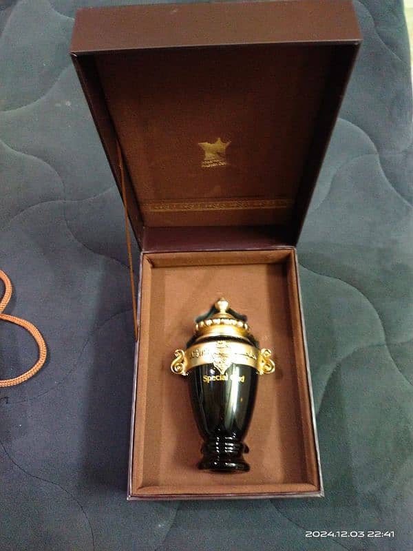 Arabian Oud , New Original, imported from Saudi Arabia 6