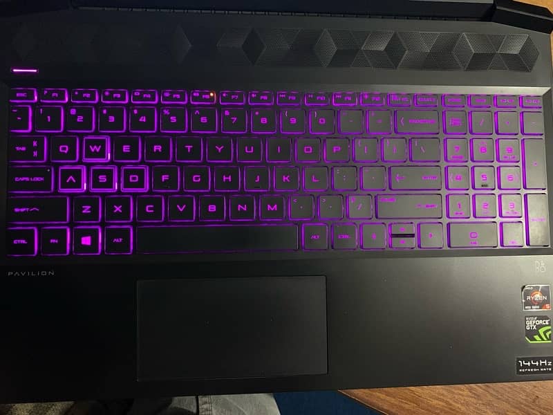 Hp pavilion gaming series ( purple edition ) see specs in description. 1