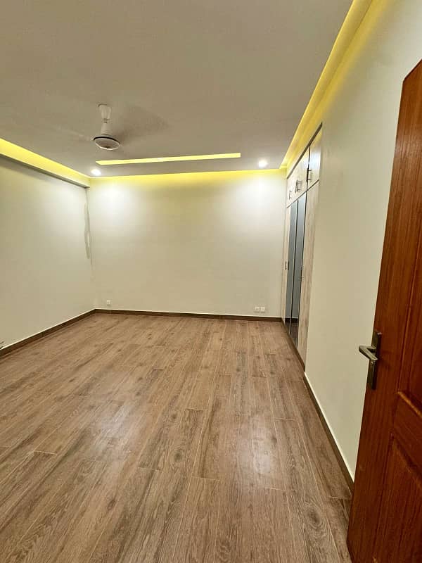 Brand New 12 Marla Flat On Ground Floor Is Available For Rent In Askari 11 Sector D At Super Hot Location 10