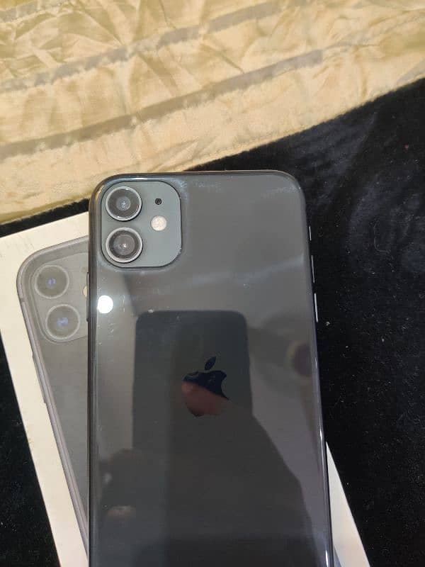 Iphone 11 Dual PTA approved 1