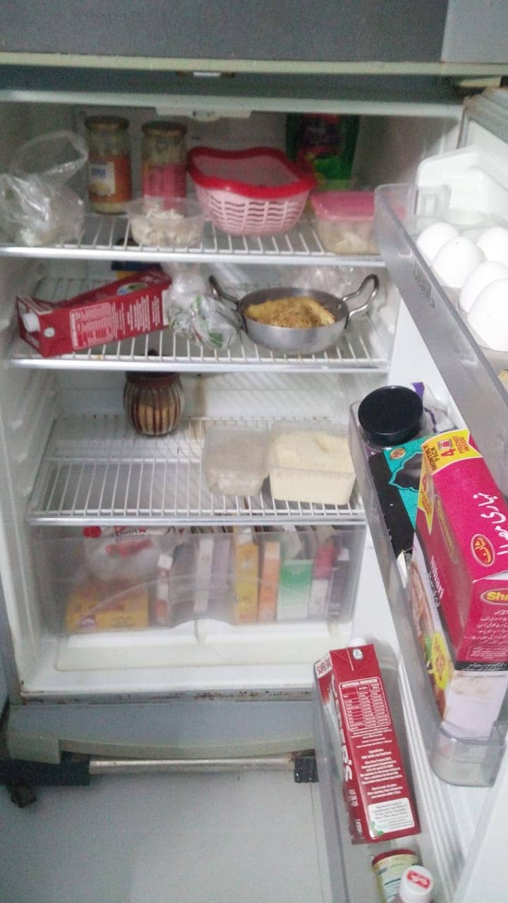 Fridge for sale 3