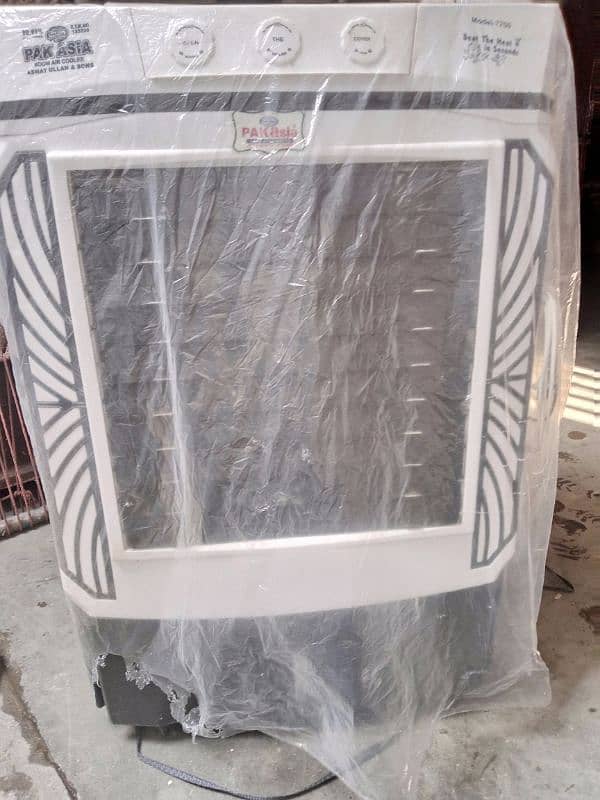 air conditioner for urgent sale 0