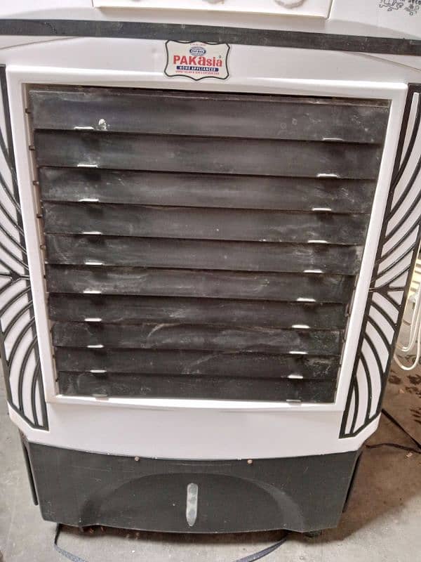 air conditioner for urgent sale 4