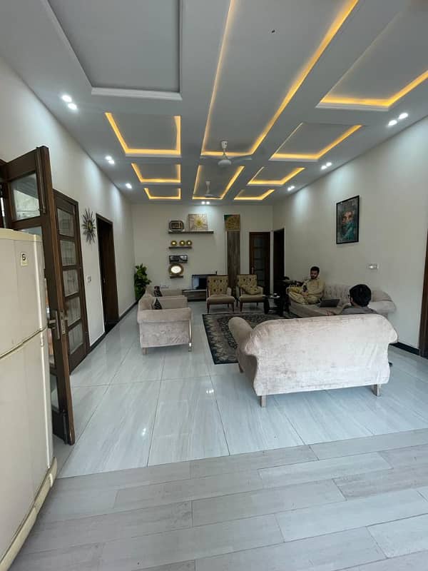 LUXURY UPPER PORTION AVAILABLE FOR RENT IN D12/1 MARKAZ 1