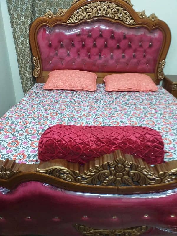 Bed Set/Side table/Dressing/with Mattress 3